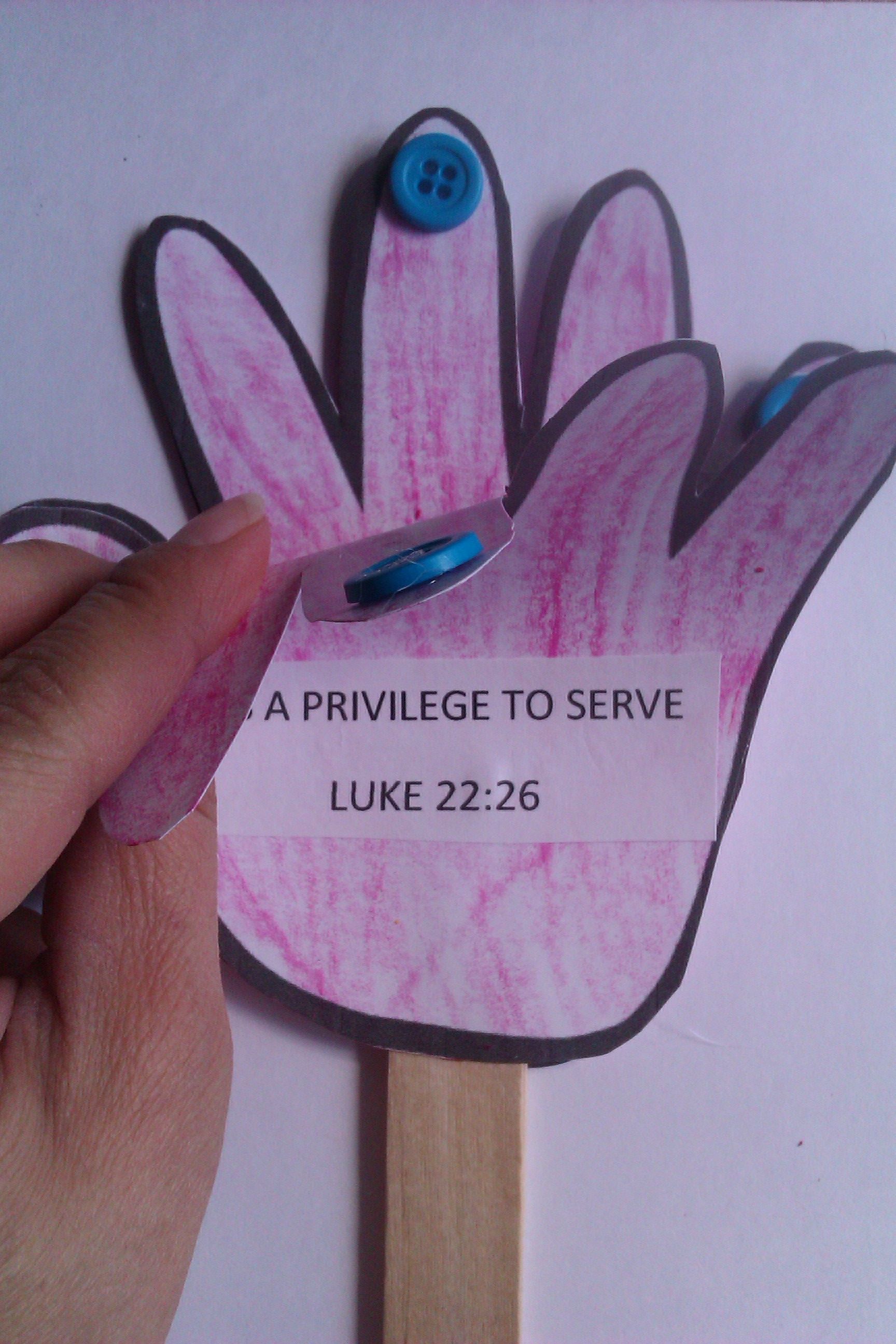 Helping Hands hand clapper | Sunday school crafts, Sunday school crafts ...