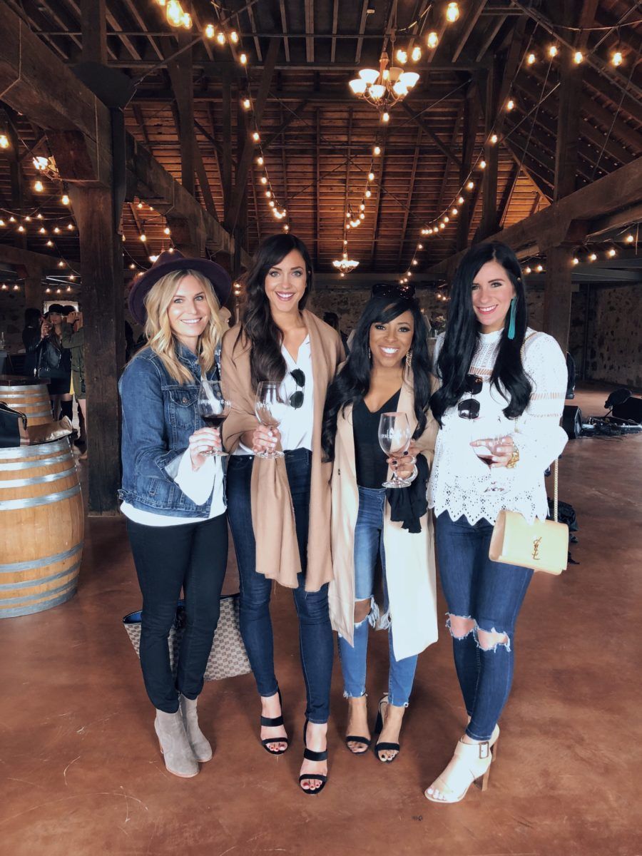 wine tasting outfit winter | Wineries outfit, Wine tour outfit, Wine ...