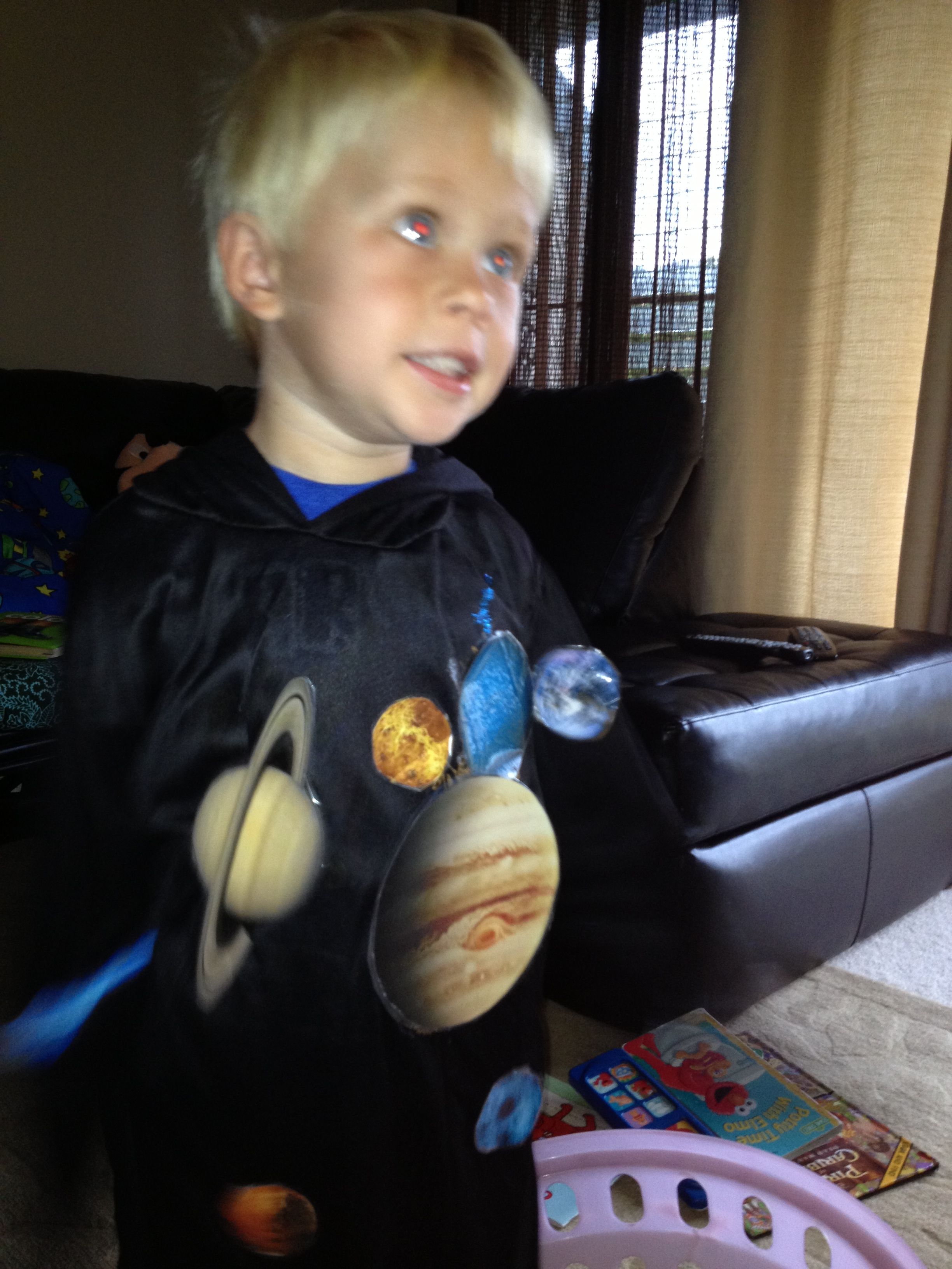 Solar System Halloween Costume. Black ninja shirt, glue pictures of ...