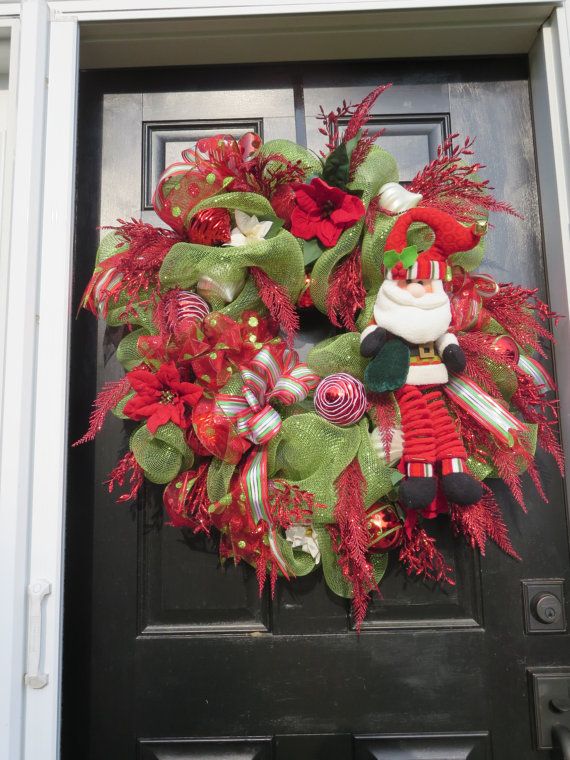 Deco Mesh Christmas Wreath Christmas Door by hollyhillwreaths Santa ...