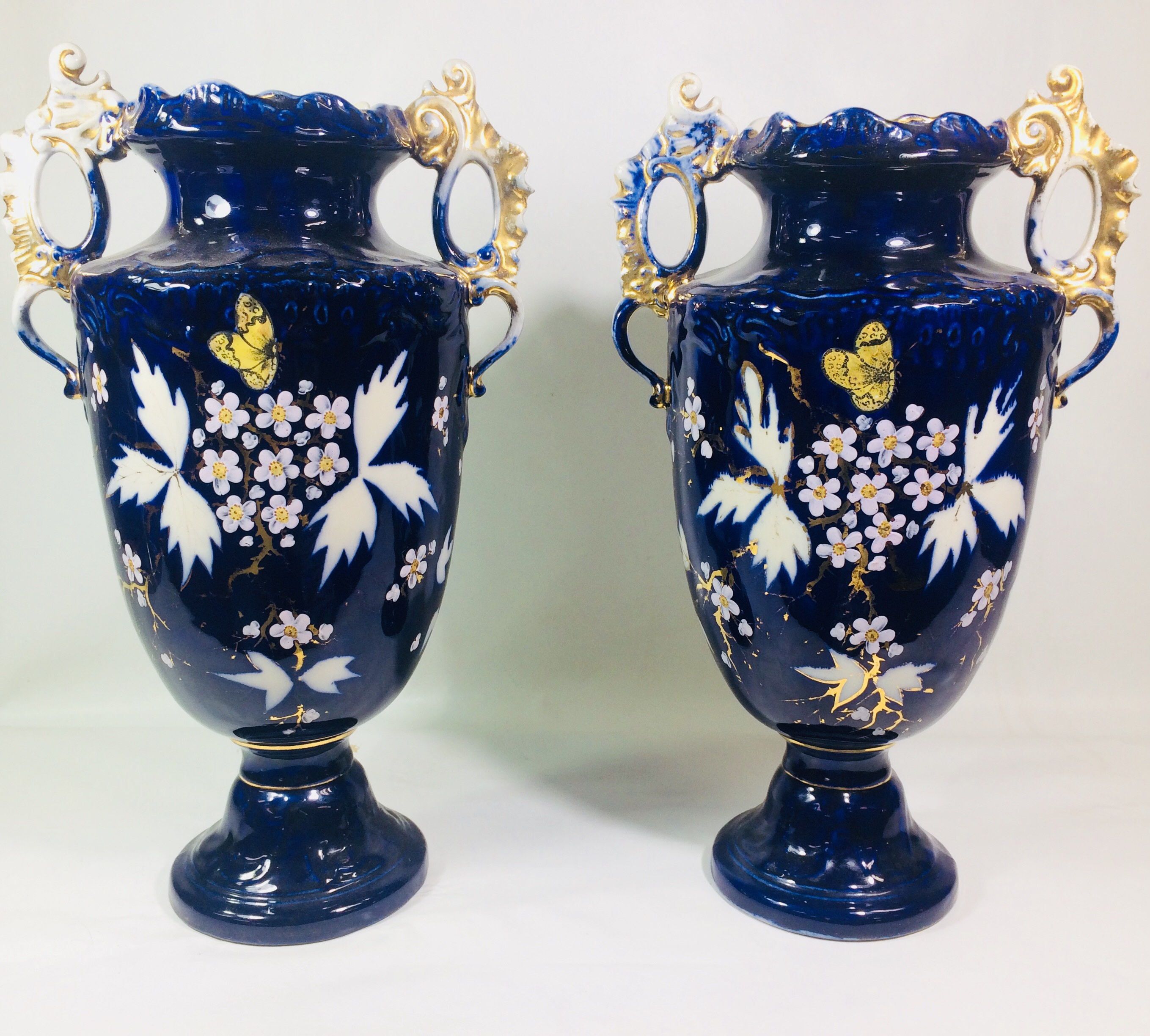 English pair of Urns/Vases. Antique Urns. by HeirloomDecorShop on Etsy ...