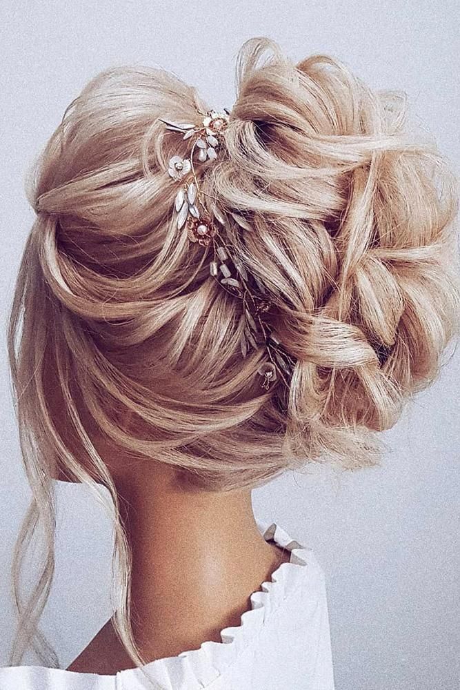 20 Casual Updos That Never Look Plain or Boring Wedding hair