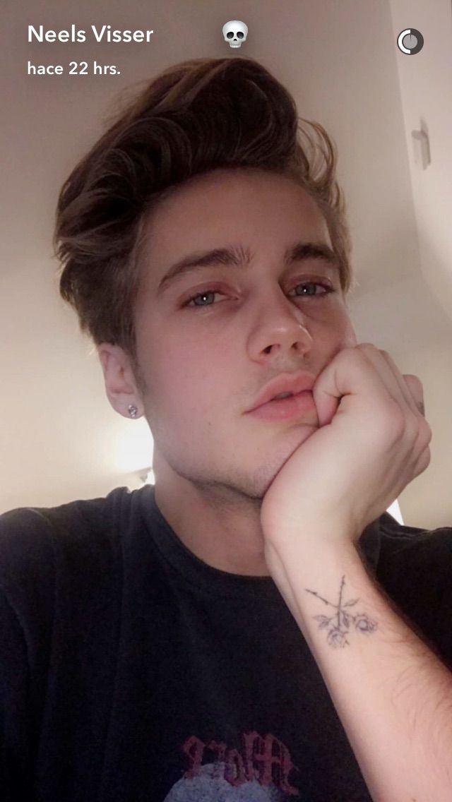 Neels Visser, Cute Guys, Maple Leaf Tattoo, Handsome, Tattoos, Boys ...