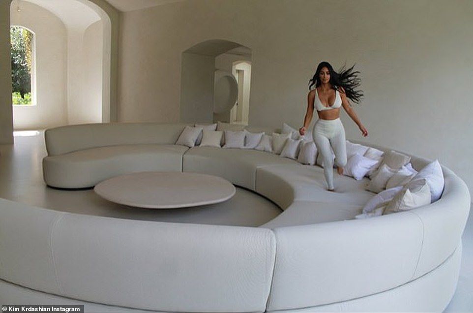 Inside Kim Kardashian's minimalist mansion with Kanye West | Minimalist living room, Dream home design, Dream house interior