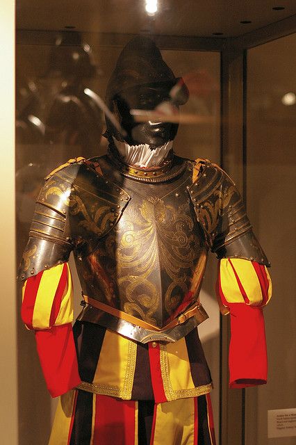 Armour for a member of the Papal Guard I570 Medieval Helmets, Medieval ...