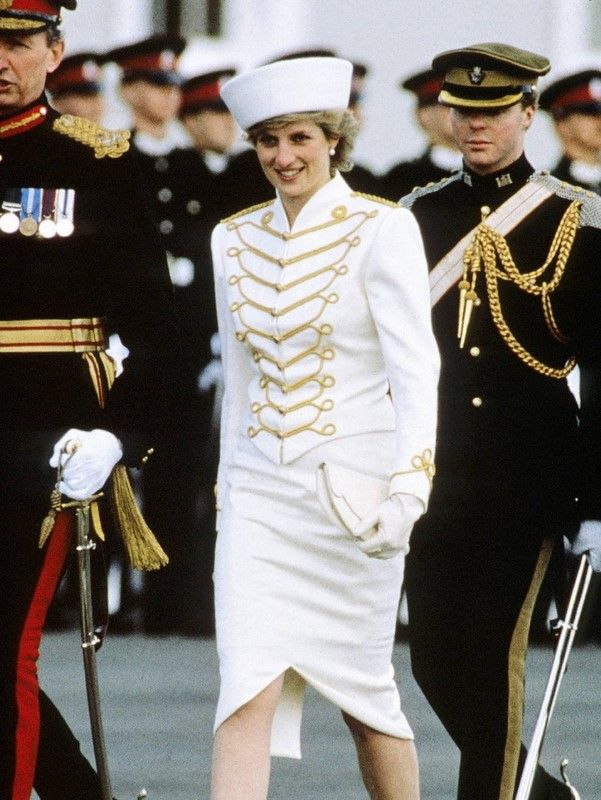 Princess Diana was a fashion icon. Princess Diana Fashion, Princess ...