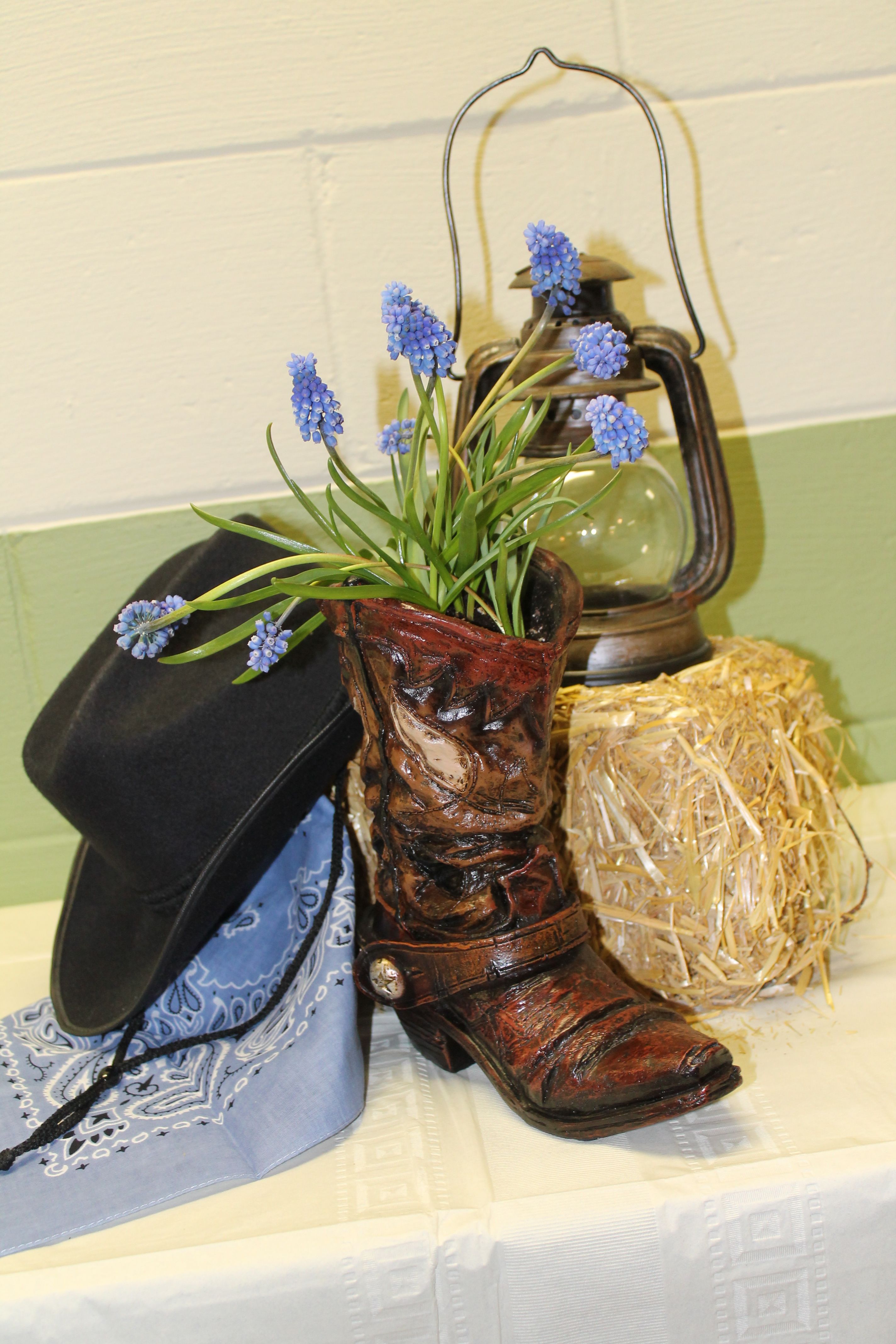 Boot with flowers straw bale & hat! Cowboy Boot Centerpieces, Western ...