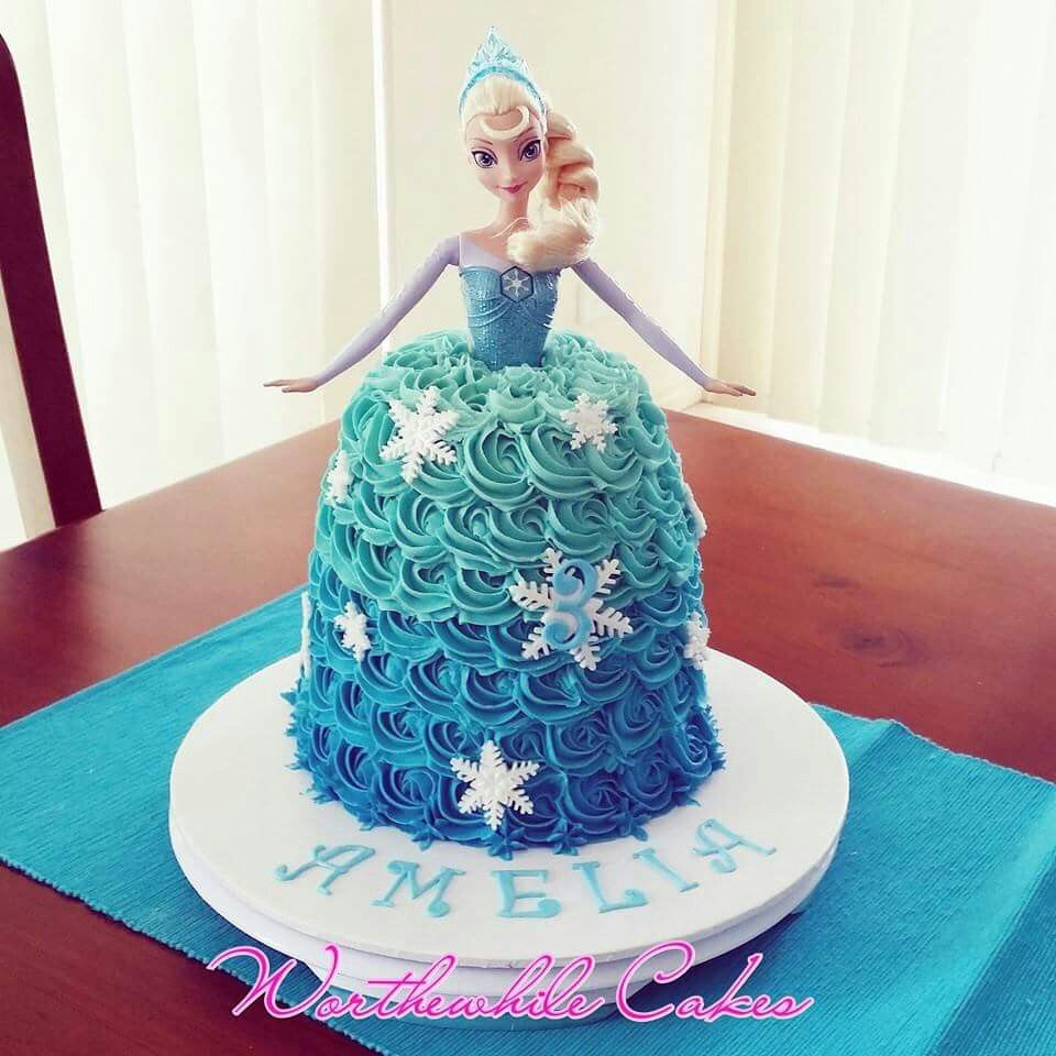 Frozen elsa doll cake. Buttercream rosettes | Elsa doll cake ...