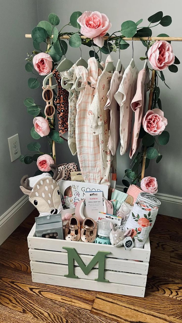 Baby shower wardrobe in 2022 | Baby shower, Baby shower decorations ...