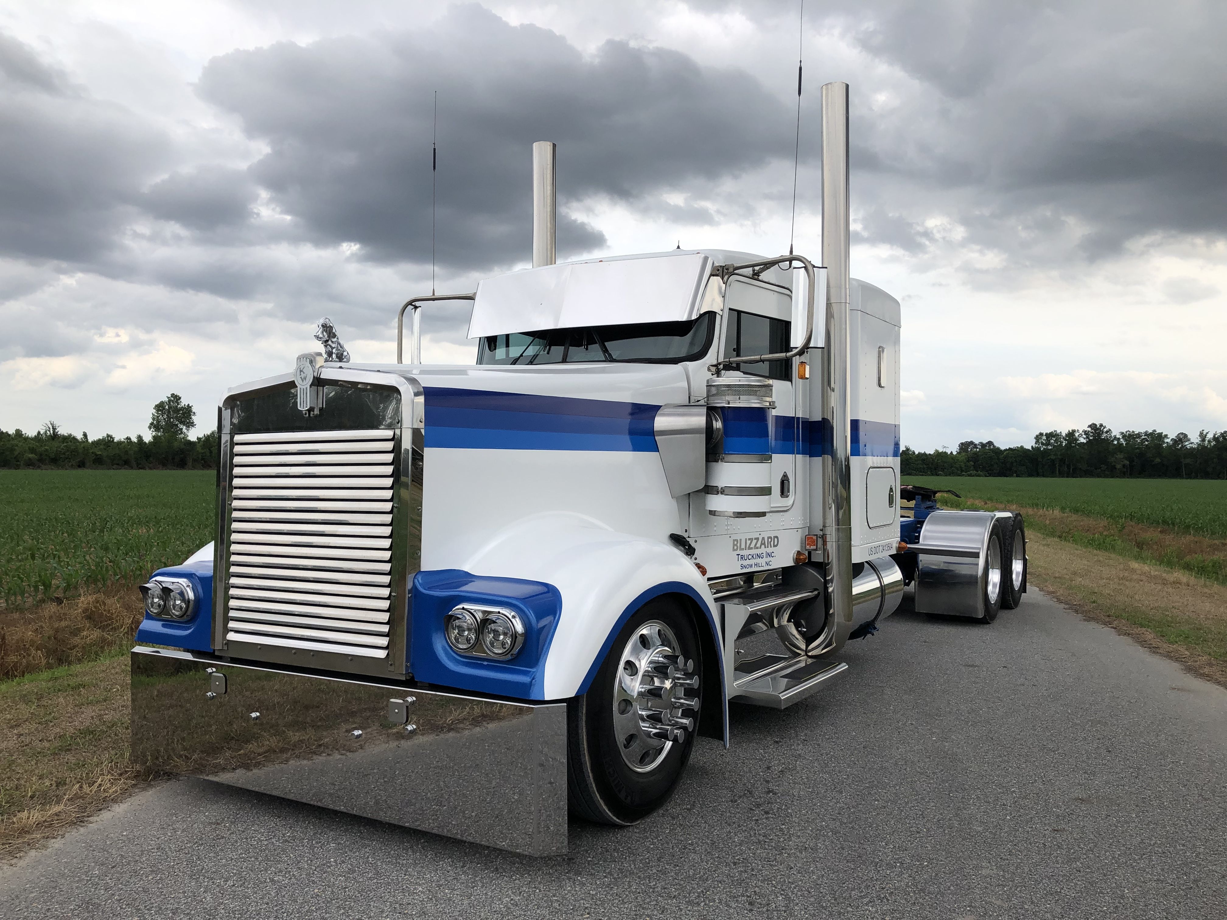 Custom 2005 kenworth w900 | Big rig trucks, Big trucks, Kenworth