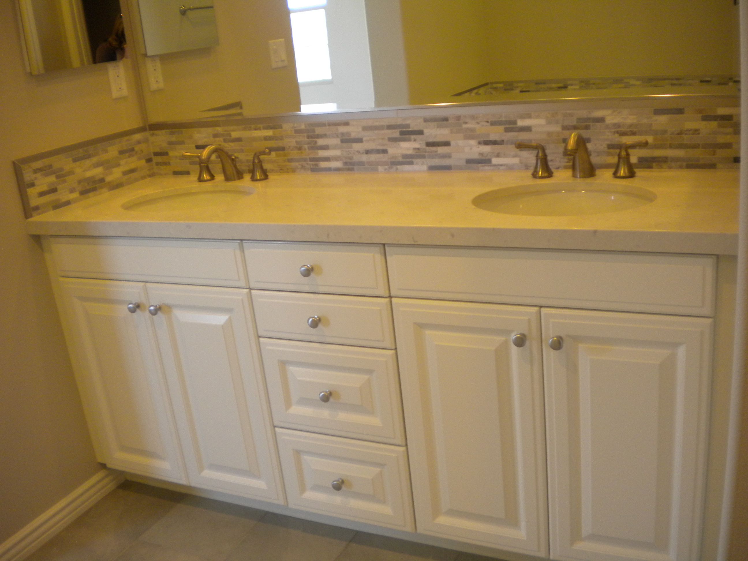 Master Bath With Misty Carrera Caesarstone Counter Silver Travertine