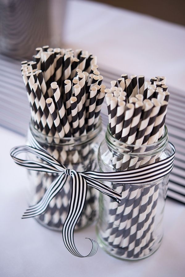 Monochrome party decor – Artofit