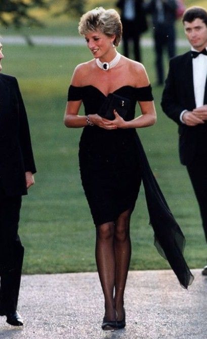 Princess Diana | Princess diana revenge dress, Princess diana family ...