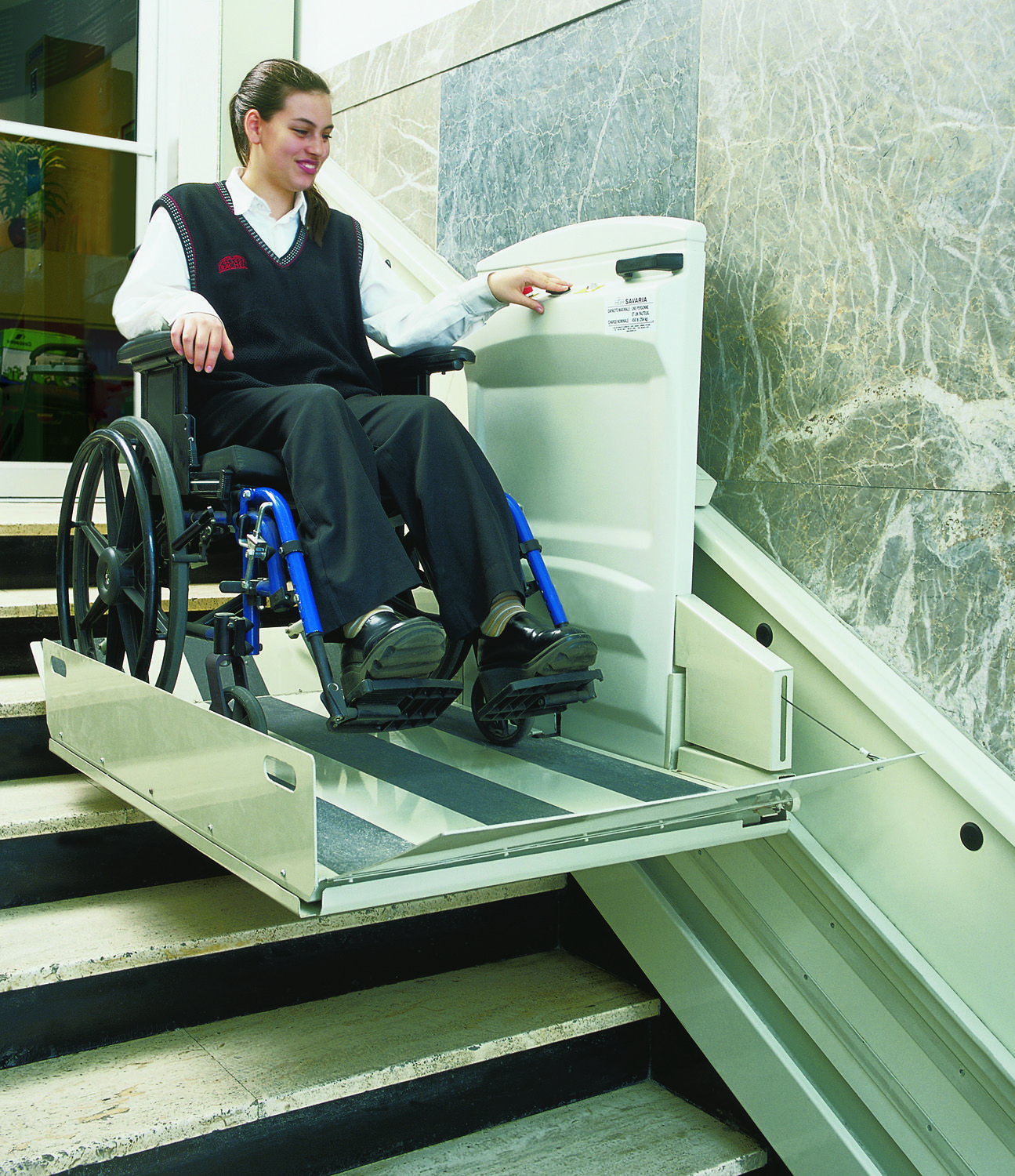 Commercial Inclined Vertical Wheelchair Lift | Wheelchair, Accessible ...