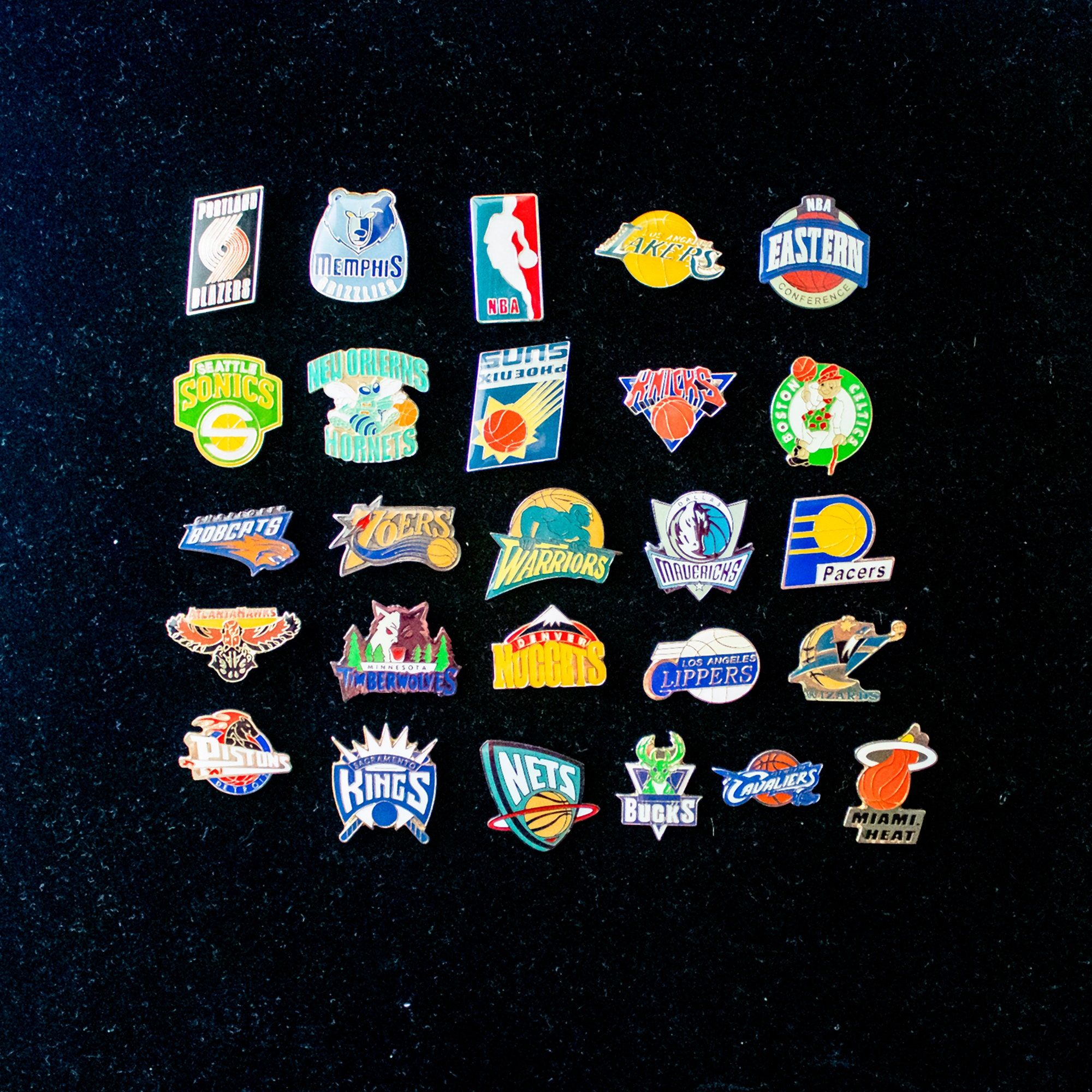 USA basketball league, 26 NBA teams' badges together, badge, pin in ...