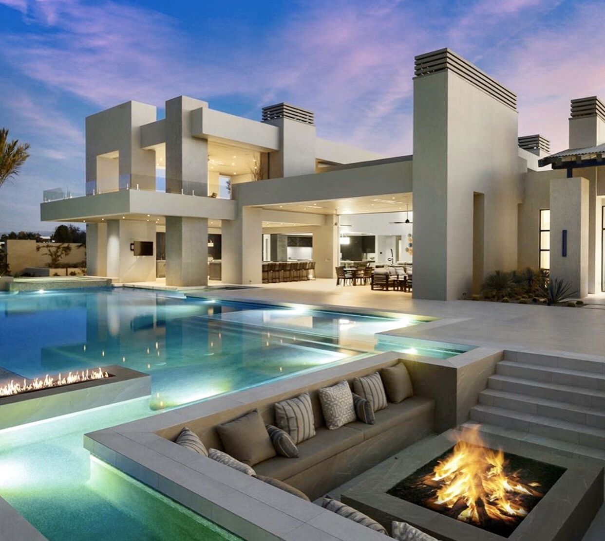 Modern House Luxury Mansion