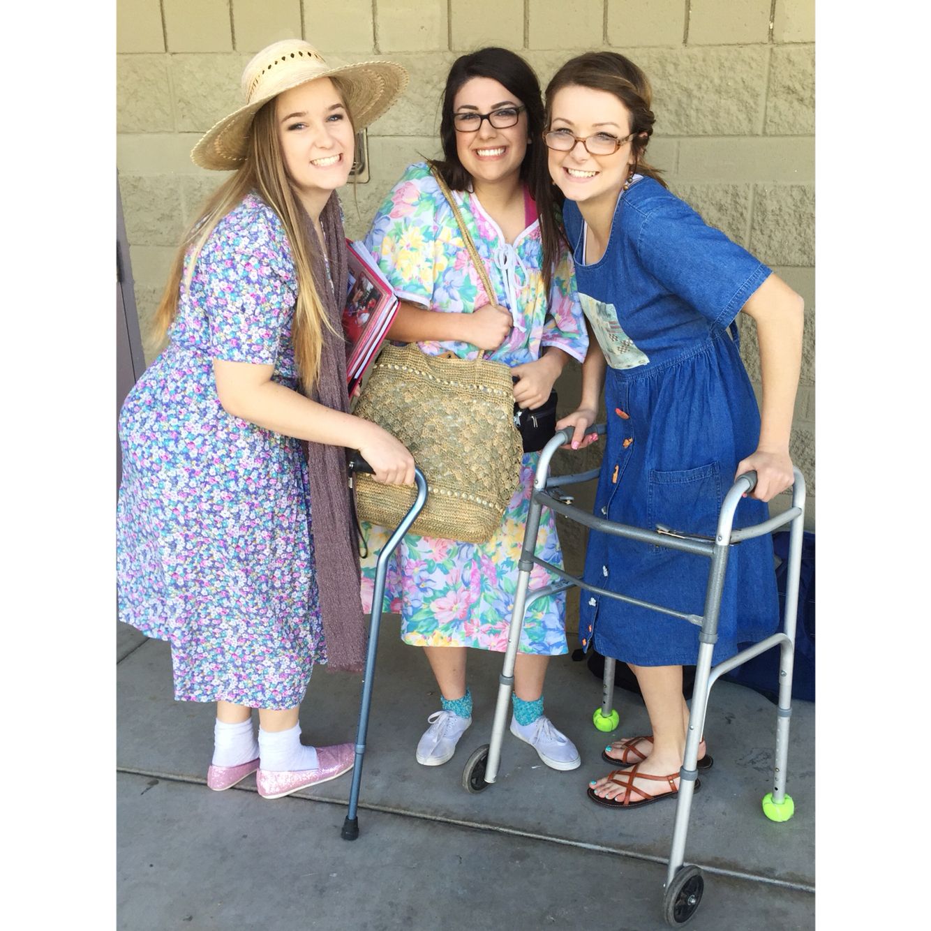 Elderly day: spirit day idea | Old lady costume, Spirit week outfits,  Homecoming spirit