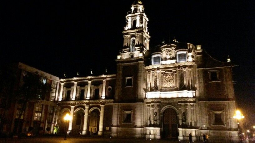 Iglesia de Santo Domingo, Ciudad de México Notre Dame, Building ...