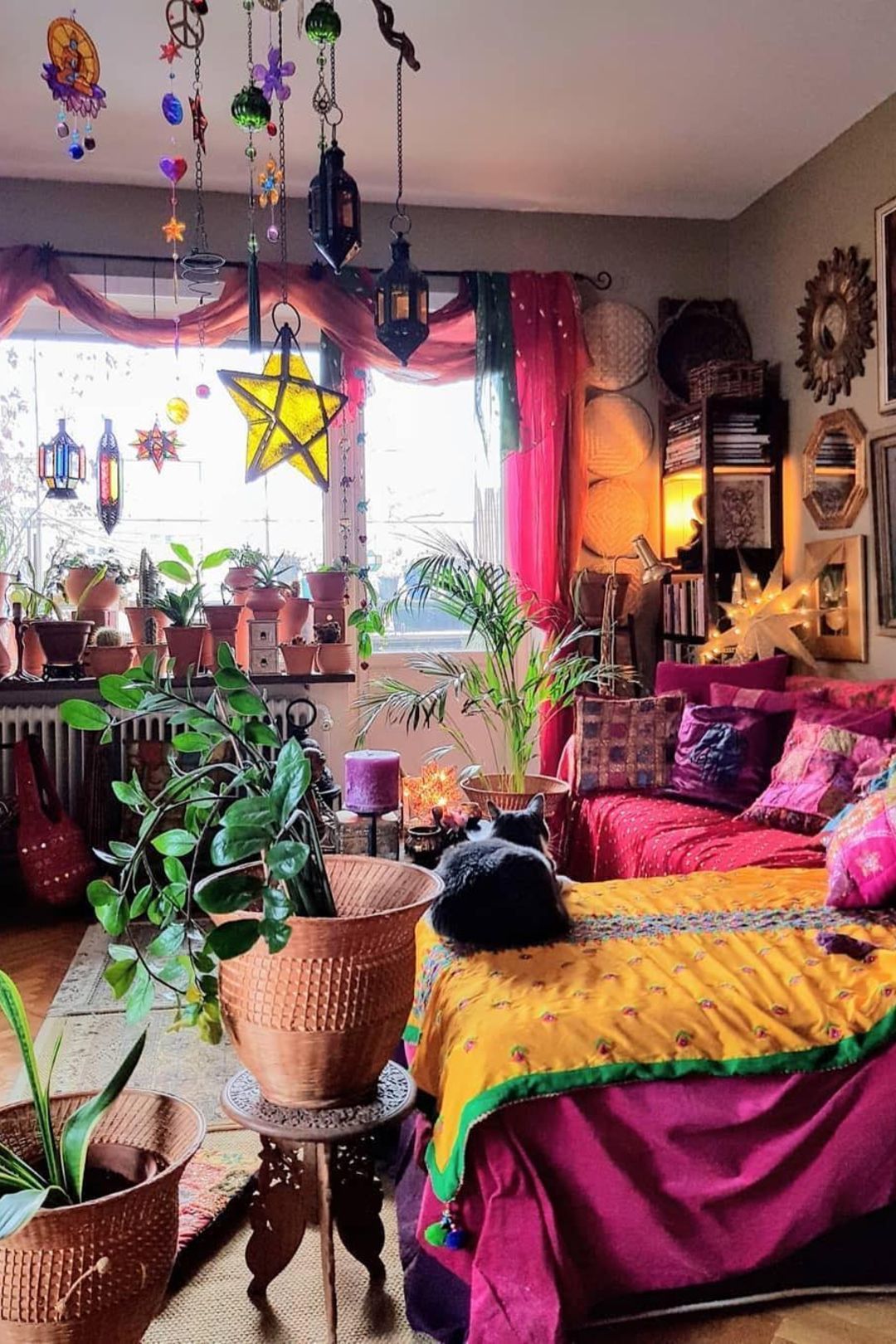 4+1 bohemian bedroom designs Elcune in 2020 Boho bedroom decor