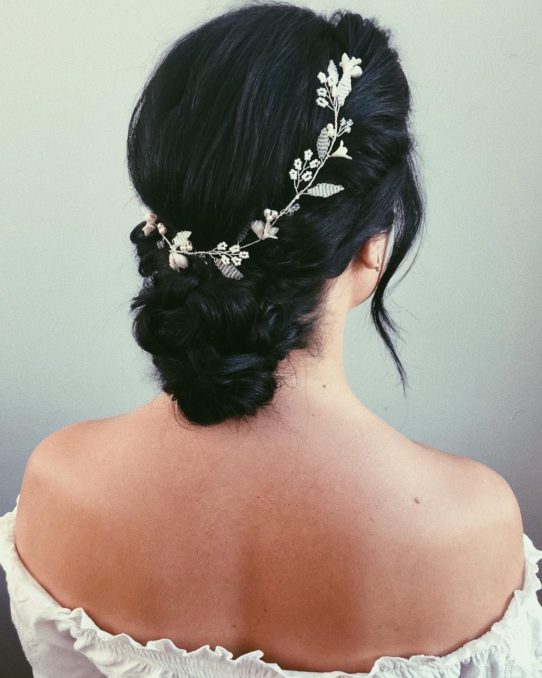 87 Fabulous Wedding Hairstyles For Every Wedding Dress Neckline