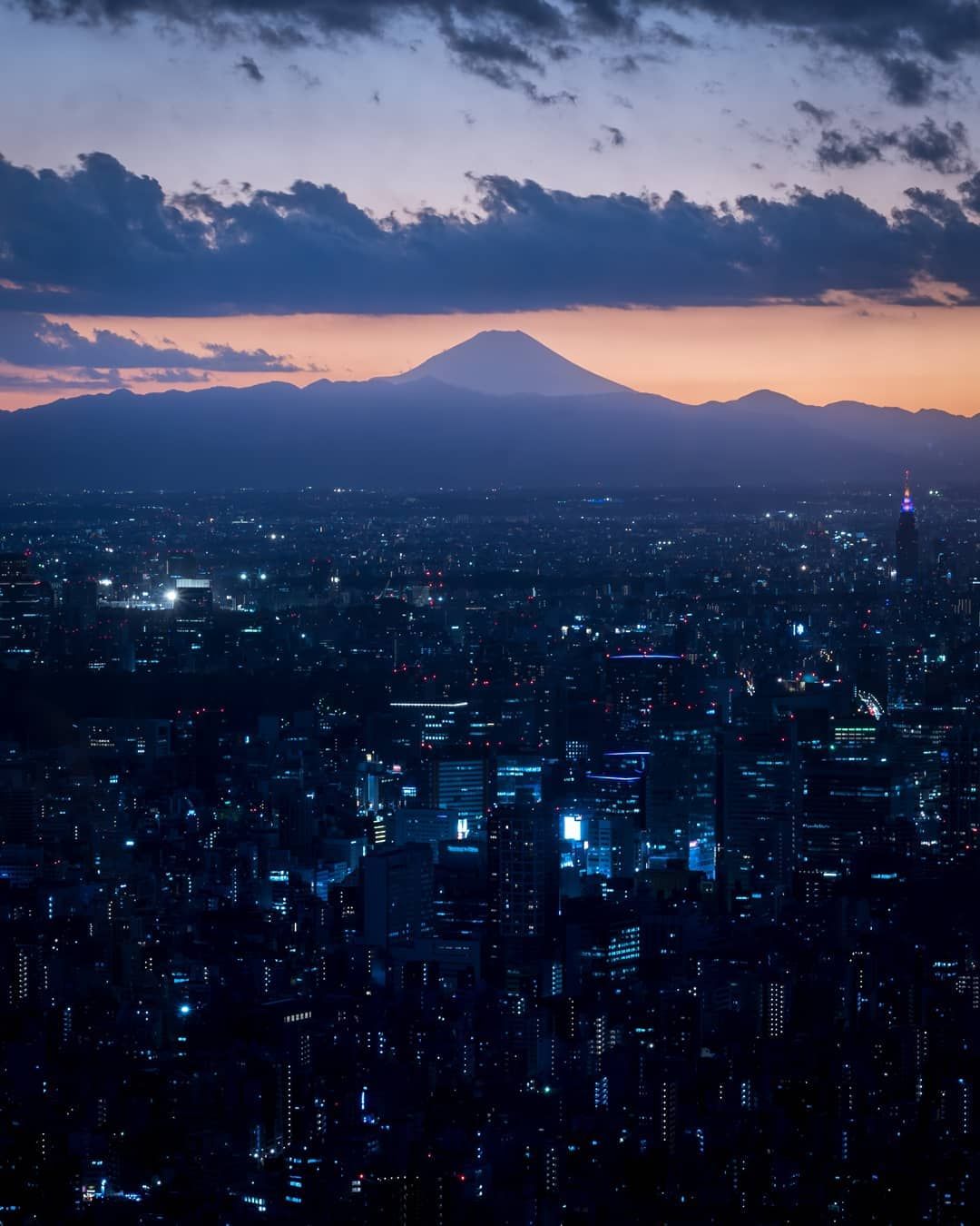 ITAP of Mt. Fuji after a storm by Oni1jz . . . . #photos #amazingworld ...