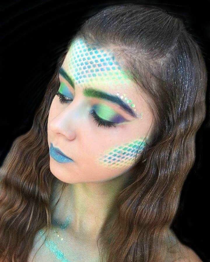 Mermaid Makeup Is the New Instagram Trend You Won’t Be Able to Stop ...