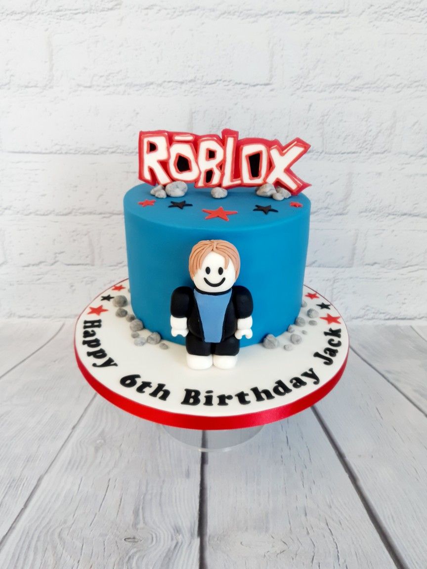 Roblox Birthday Cake