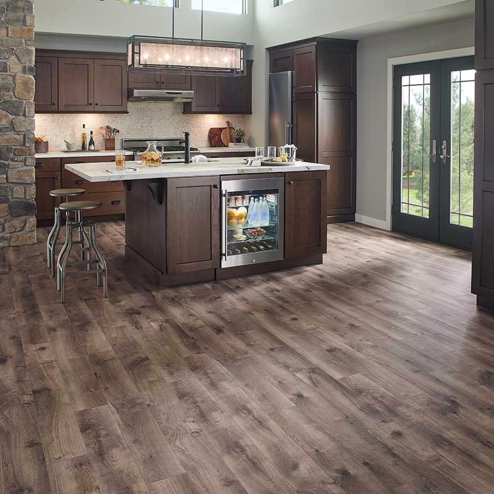 Waterproof Laminate Flooring Pictures, Ideas & Expert Tips Flooring 