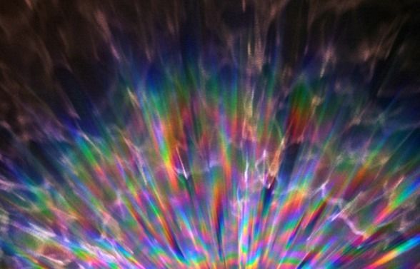 iridescent tumblr - Pesquisa Google | Rainbow aesthetic, Goddess ...