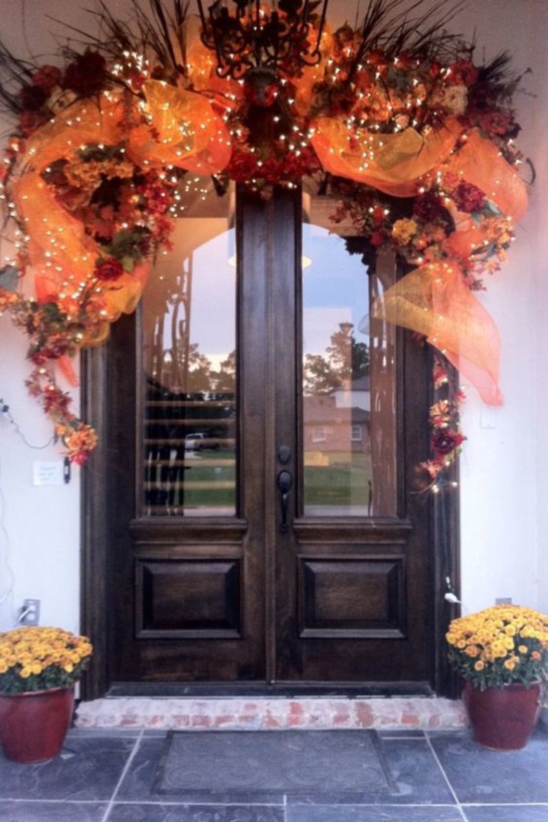 Fall Front Porch Decor Ideas, Outside Fall Decor, Fall Front Door, Fall ...