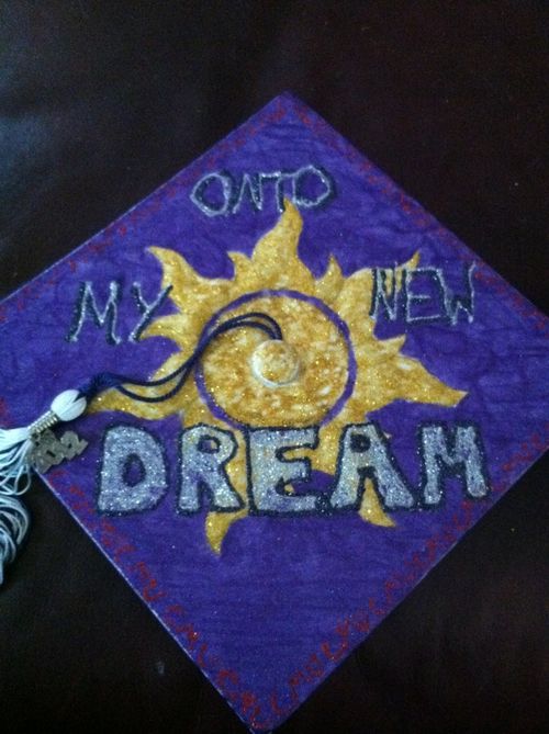 Hell Yeah Tangled | Disney graduation, Disney graduation cap, Creative ...