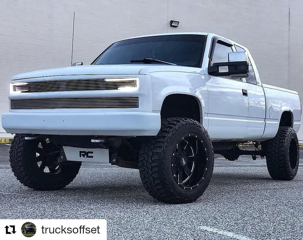 Lifted OBS Chevy Silverado Chevy trucks silverado, Chevy trucks, Gmc