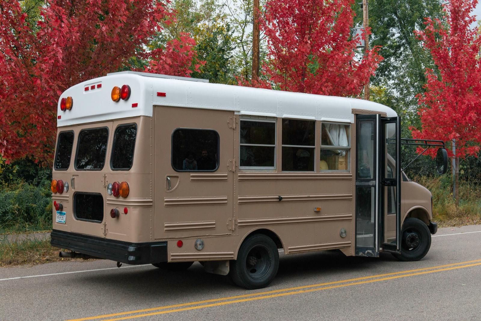 4x4 Bus For Conversion Get Er School Bus Camper Bus C - vrogue.co