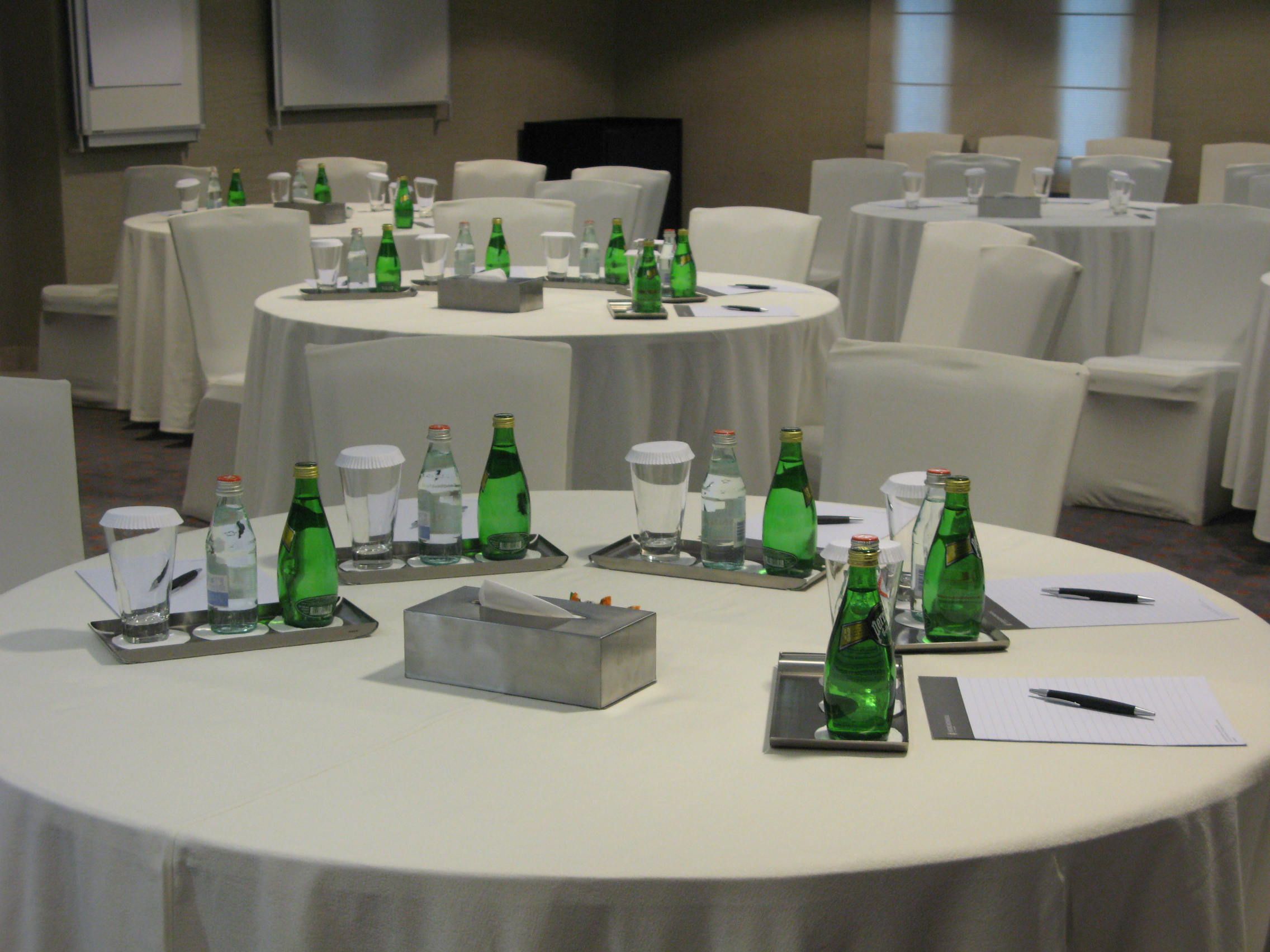 Stylish Round Table Setup for Meetings