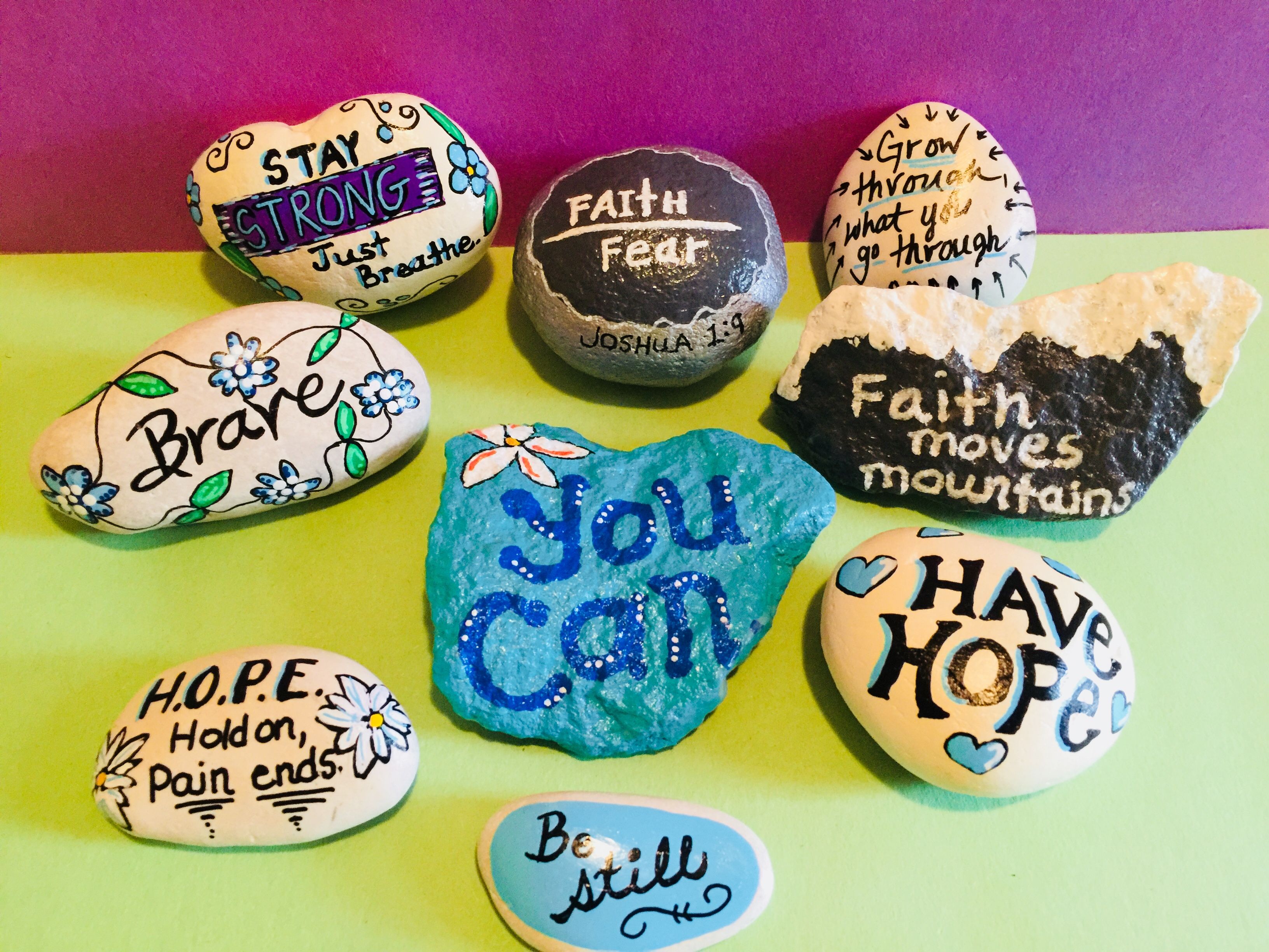 Pin by Lisa Kramer on DIY | Painted rocks, Rock crafts, Painted rocks diy