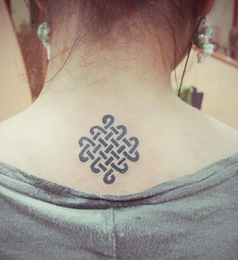 endless knot represents the union of wisdom and method  Knot tattoo  Tibetan tattoo Buddhist symbol tattoos