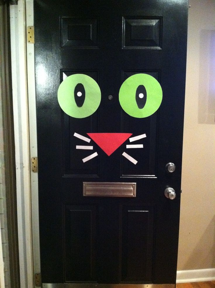 black door halloween | Halloween front door decoration - Black Cat ...