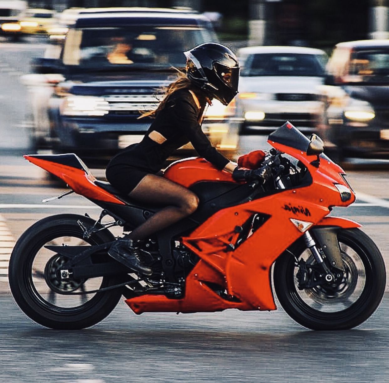 Albums 90+ Pictures Pictures Of Women On Motorcycles Full HD, 2k, 4k