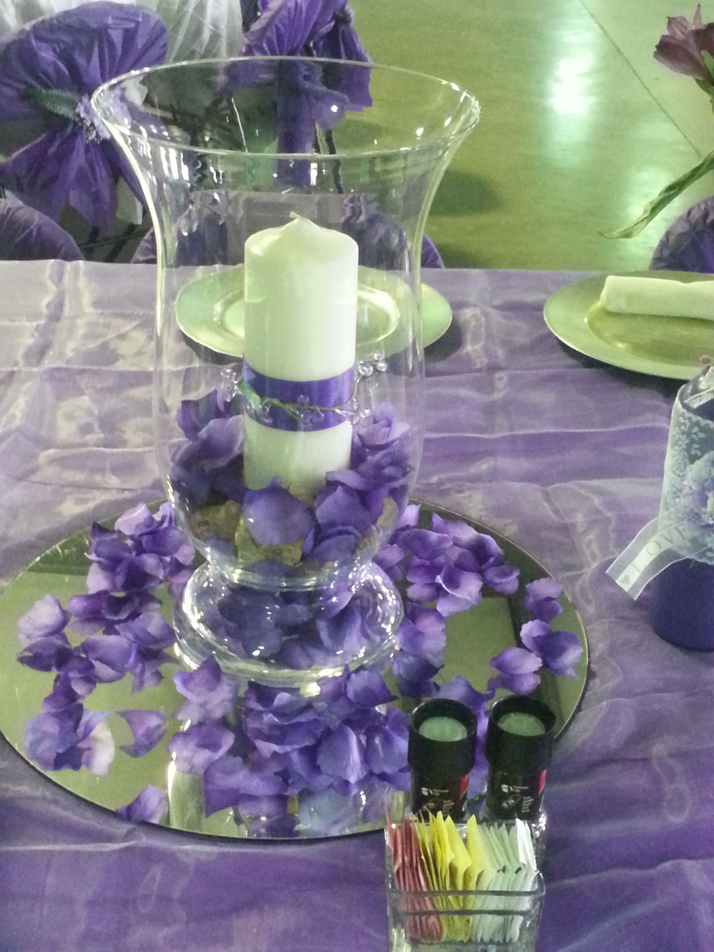 Table centerpiece. | Table centerpiece decorations, Party table ...