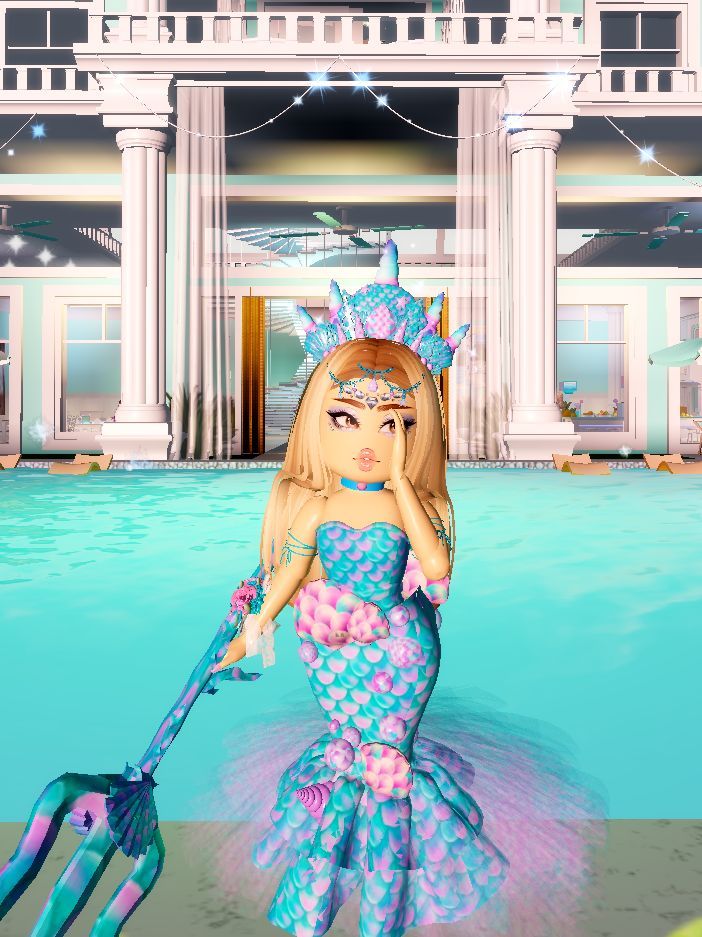 ↫ Pink and Blue Mermaid Outfit ↬ | Royale high journal ideas, Character ...