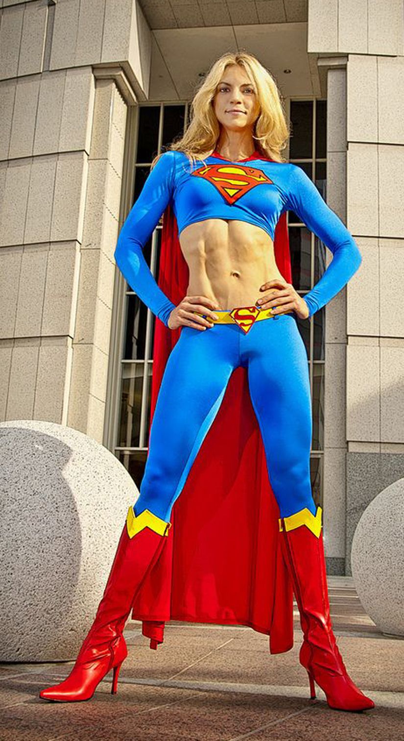 Supergirl cosplay by Heather Clay | Cosplay woman, Supergirl cosplay ...