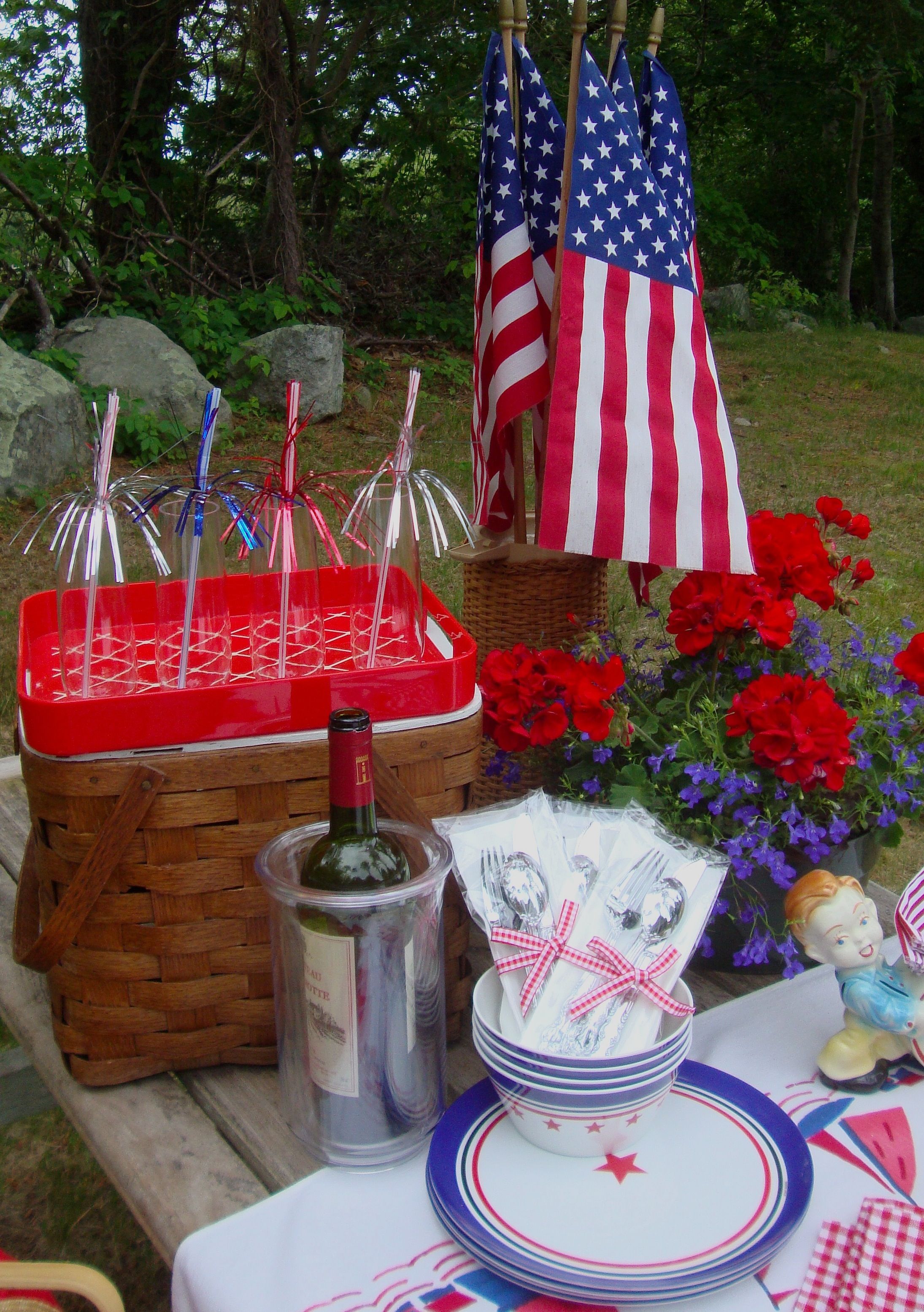 July 4th picnic cocktail party (With images) Picnic, Table