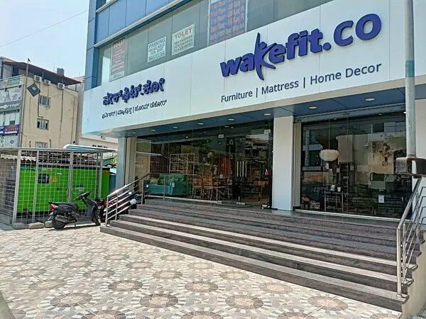 Furniture showroom at Nagarabhavi, Bengaluru - Wakefit Furniture ...