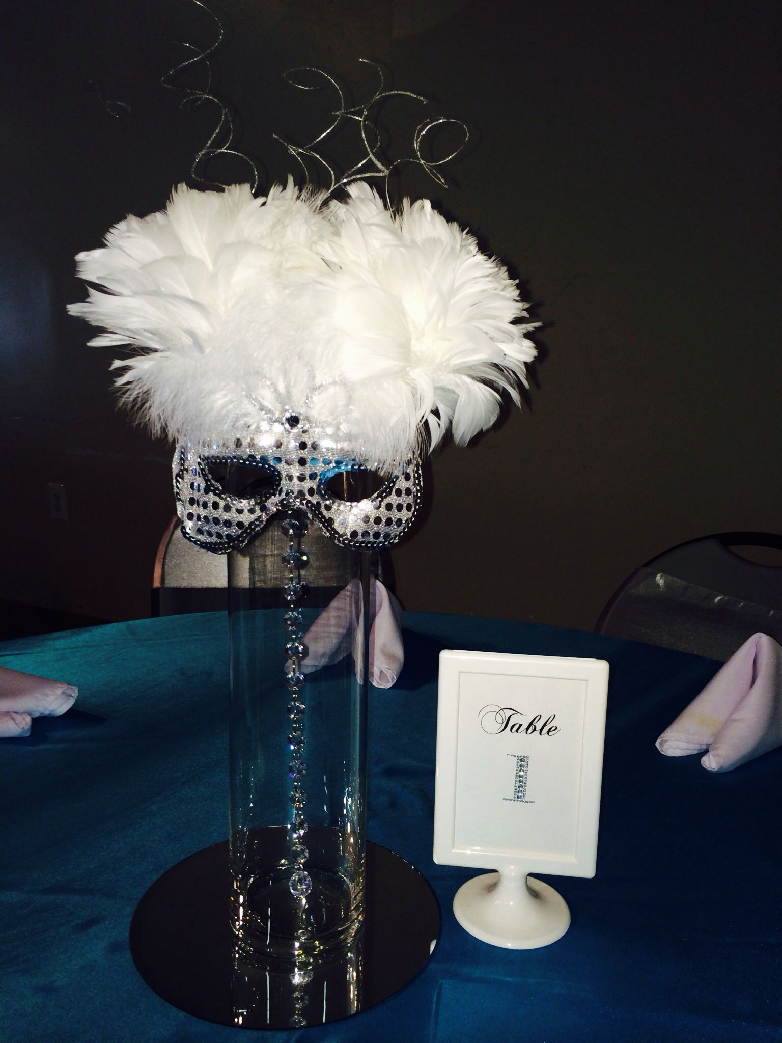 Masquerade Centerpieces With Flowers - FLOWERSZD