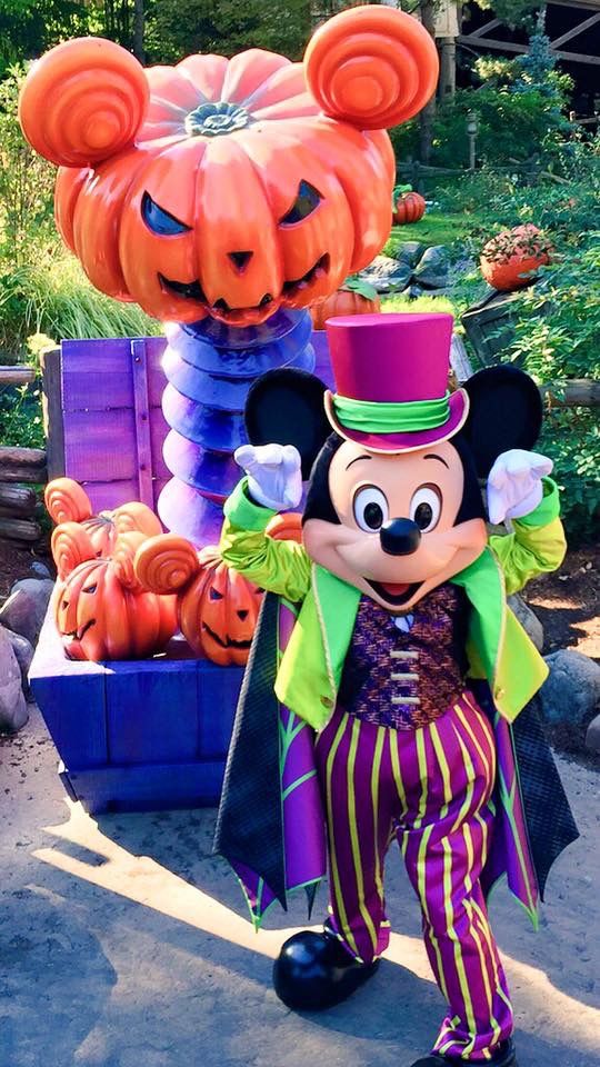 Halloween Mickey Disney Epcot, Disney Love, Disney Mickey, Disney Pixar ...