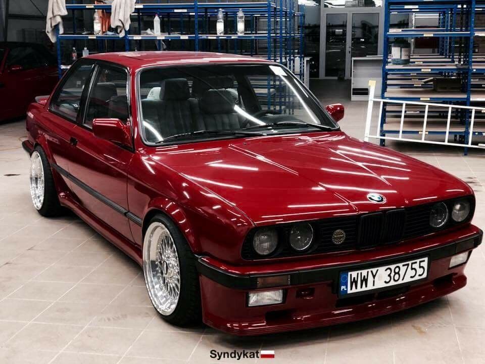 BMW E30 3 series red | Bmw e30, Bmw e30 coupe, Bmw cars