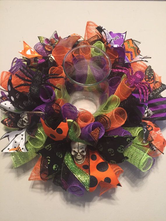 Halloween 15 Ribbons Skulls & Spiders Lg. Mesh Centerpiece | Etsy ...