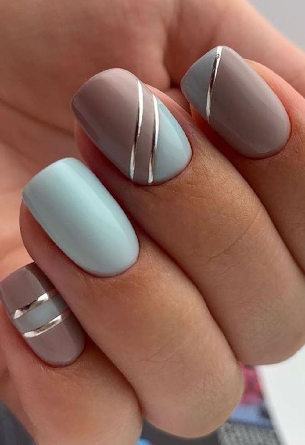 Trendy Short Acrylic Nails: The Perfect Accessory For Any Occasion