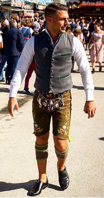 Another German hottie!!! ;-) | Oktoberfest outfit männer, Männer kleidung,  Trachten lederhose