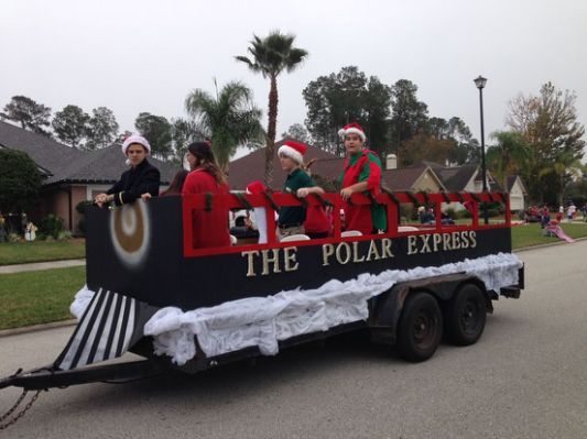 Polar express float | Girls scout | Christmas parade floats, Christmas ... image.